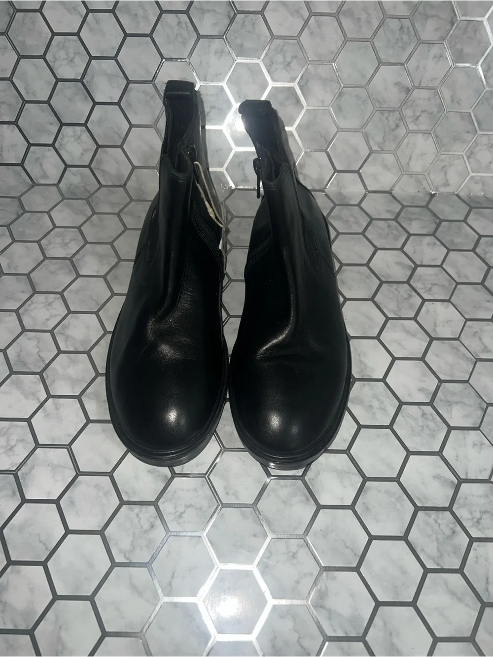 Zara Boys Black Chelsea Boots - Classic Slip-On Dress Boot